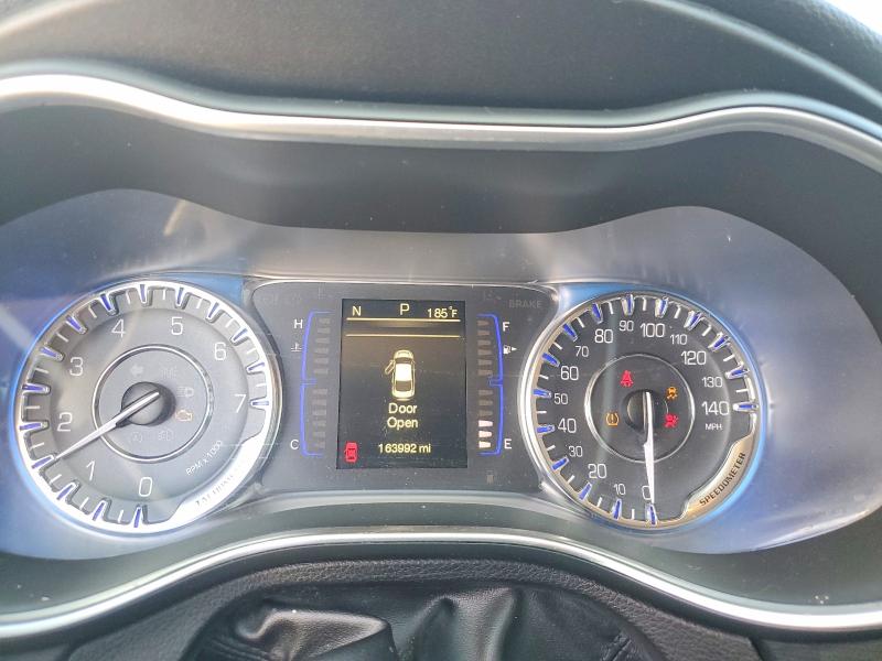 Продажа на аукционе авто 2015 Chrysler 200, vin: 1C3CCCAB9FN626135, номер лота: 52762656