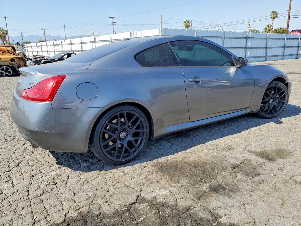 53844386 :رقم المزاد ، JN1CV6EK5FM871377 vin ، 2015 Infiniti Q60 Coupe مزاد بيع