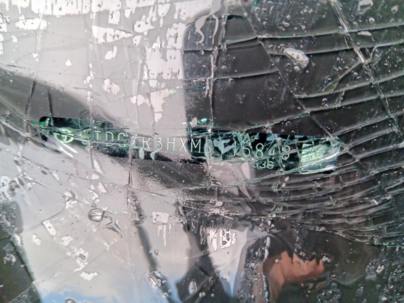 55112806 :رقم المزاد ، 5TDGZRBHXMS115848 vin ، 2021 Toyota Highlander مزاد بيع