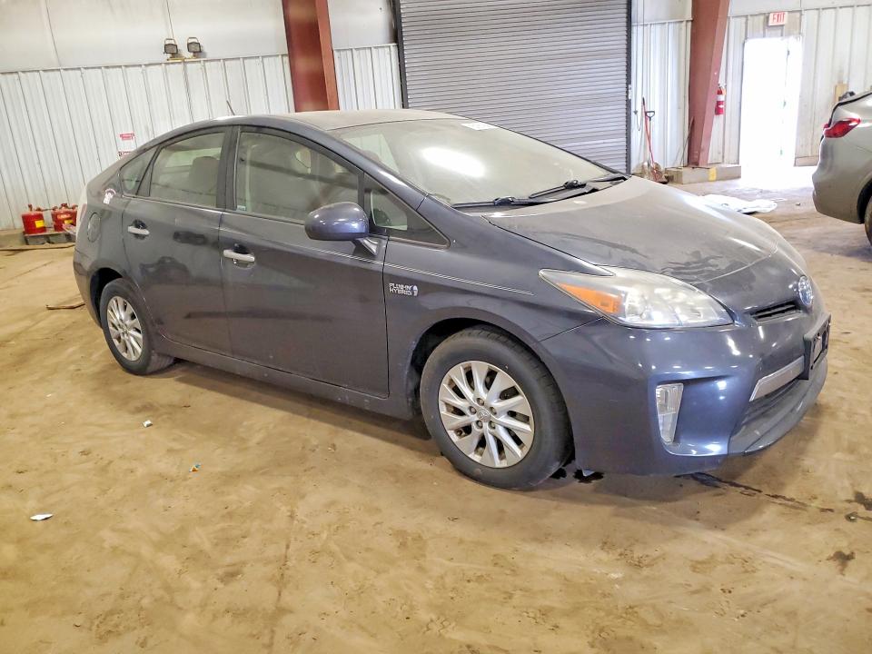 51911696 :رقم المزاد ، JTDKN3DP9E3048945 vin ، 2014 Toyota Prius Plug-in Hybrid مزاد بيع