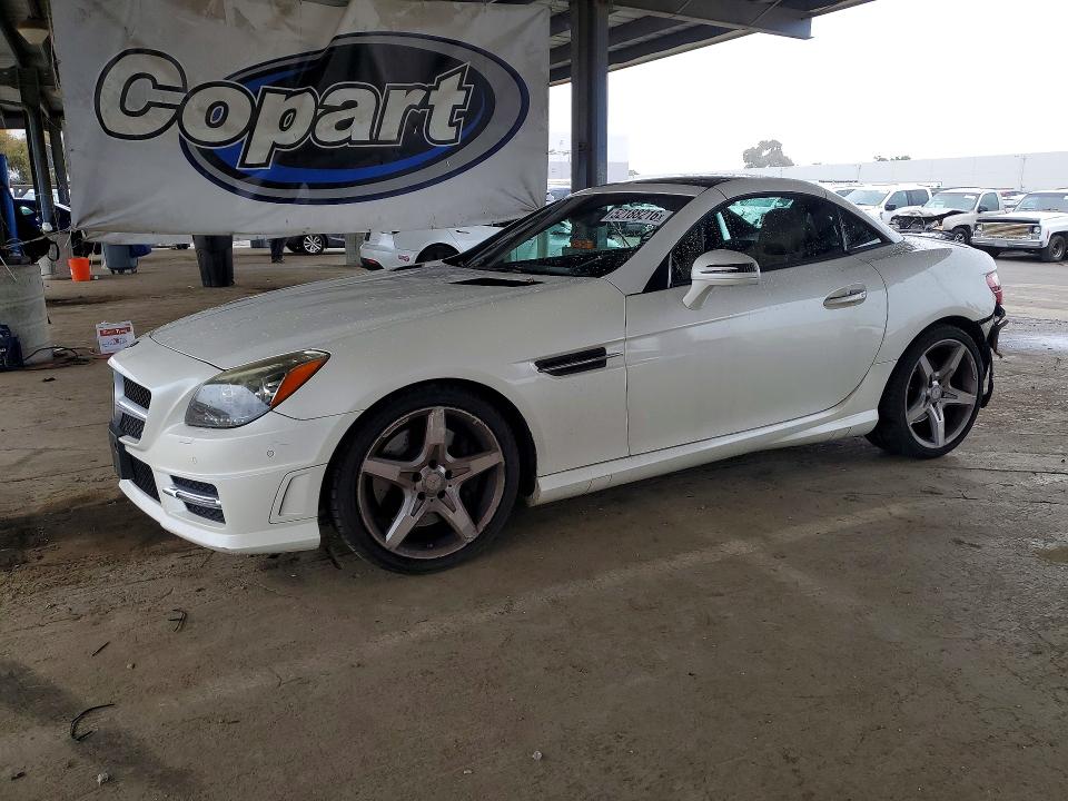 Aukcja sprzedaży 2013 Mercedes-benz Slk, vin: WDDPK5HA9DF055431, numer aukcji: 52188216