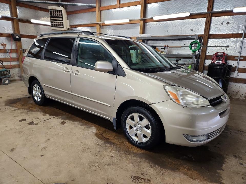 53078246 :رقم المزاد ، 5TDZA22C04S198069 vin ، 2004 Toyota Sienna مزاد بيع