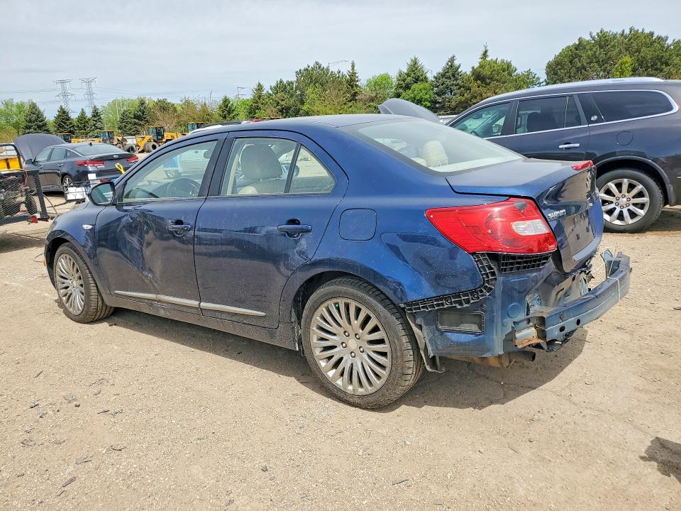 52177146 :رقم المزاد ، JS2RF9A31B6110791 vin ، 2011 Suzuki Kizashi مزاد بيع