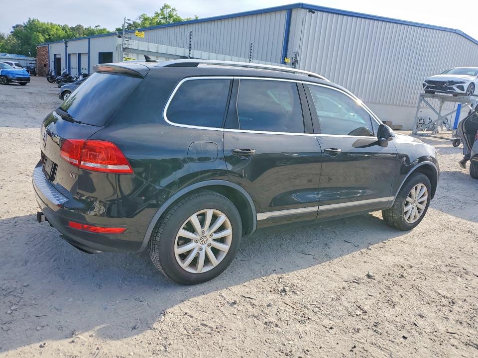 Aukcja sprzedaży 2011 Volkswagen Touareg, vin: WVGFF9BP2BD003223, numer aukcji: 52408596