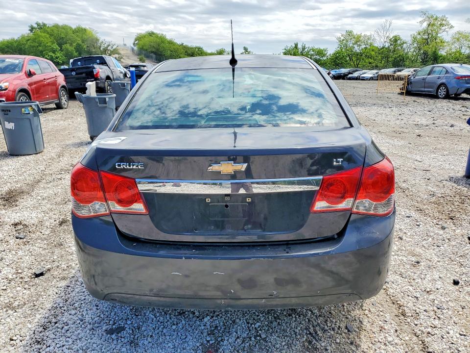 52365096 :رقم المزاد ، 1G1PG5S93B7161027 vin ، 2011 Chevrolet Cruze مزاد بيع