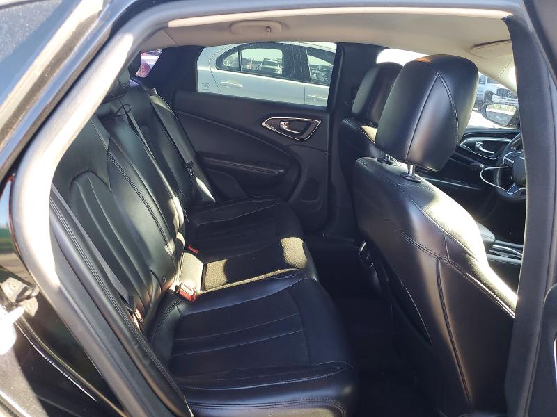 Продаж на аукціоні авто 2015 Chrysler 200, vin: 1C3CCCCG2FN524605, номер лоту: 46168416