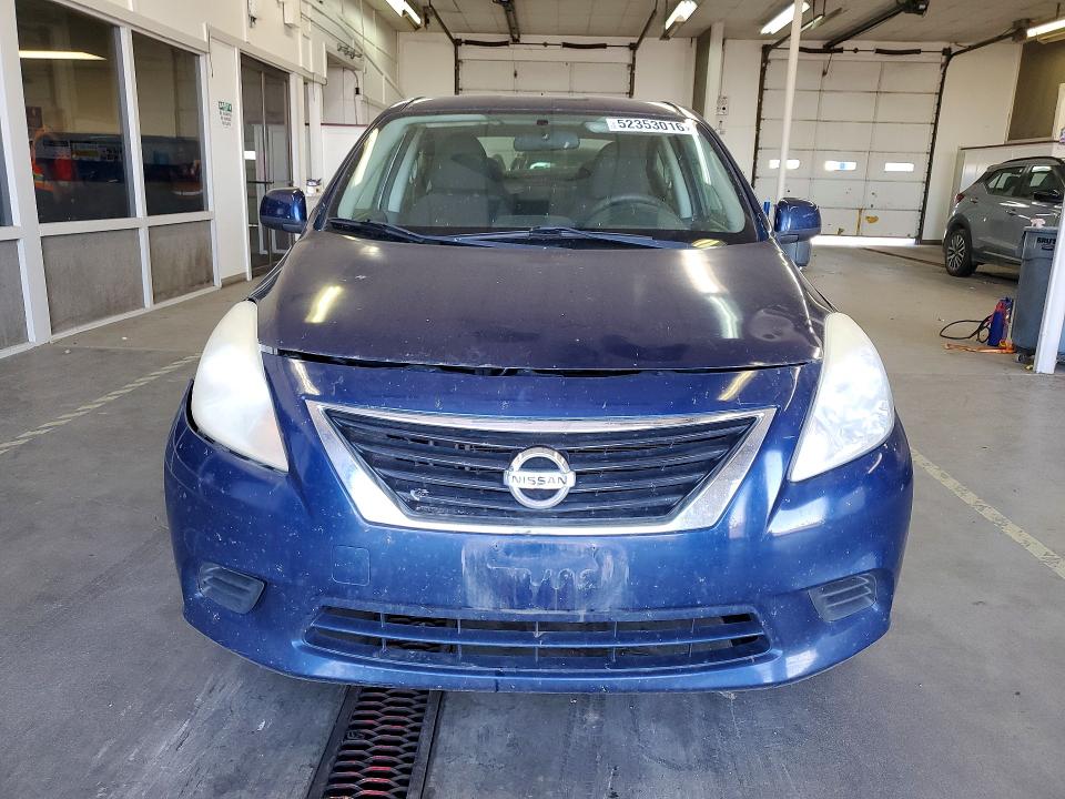 2013 Nissan Versa მანქანა იყიდება აუქციონზე, vin: 3N1CN7AP5DL863052, აუქციონის ნომერი: 52353016
