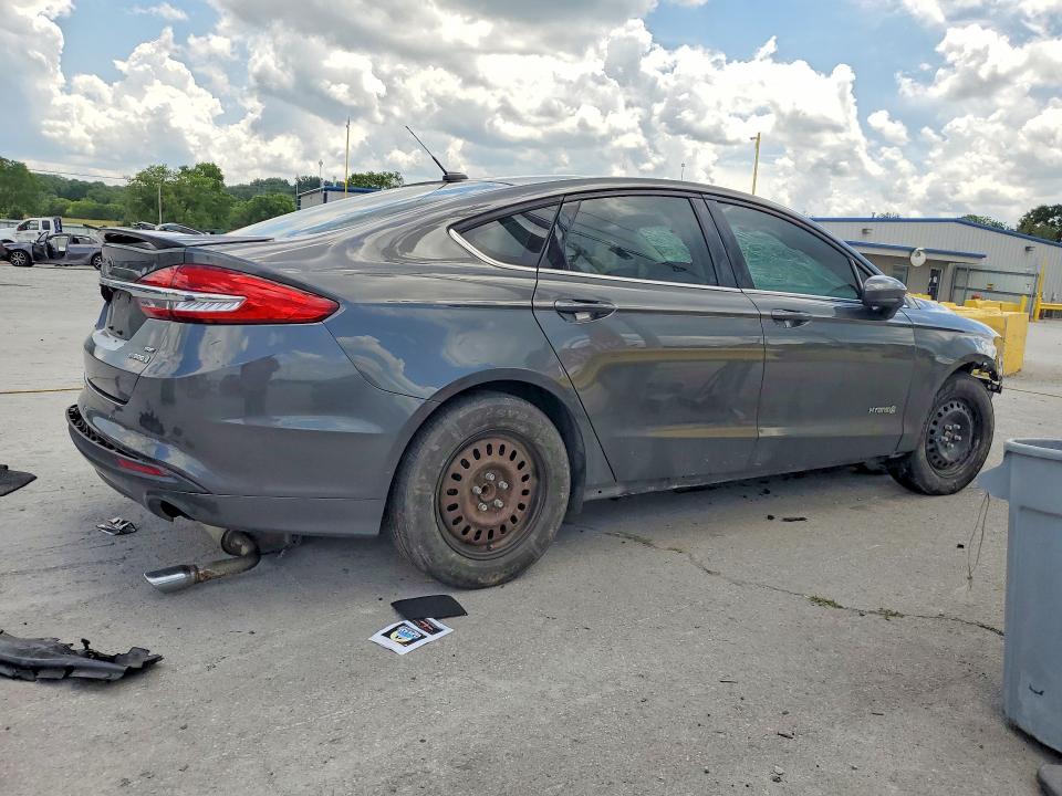 2018 Ford Fusion მანქანა იყიდება აუქციონზე, vin: 3FA6P0LU5JR231536, აუქციონის ნომერი: 54355286