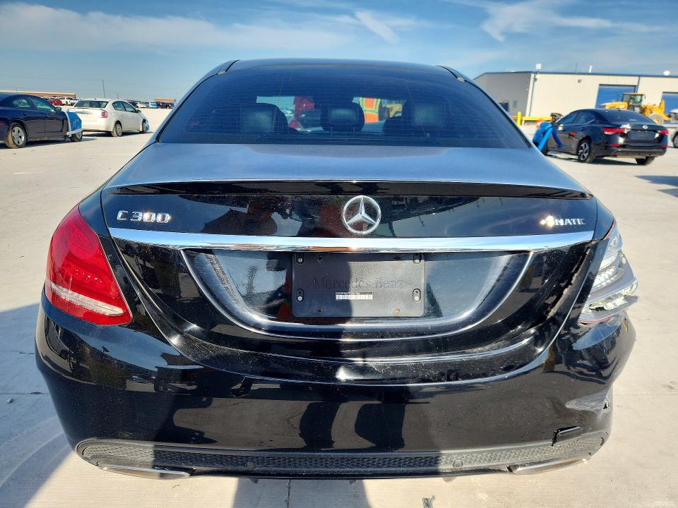 Продажа на аукционе авто 2015 Mercedes-benz C, vin: 55SWF4KB7FU081084, номер лота: 53702996