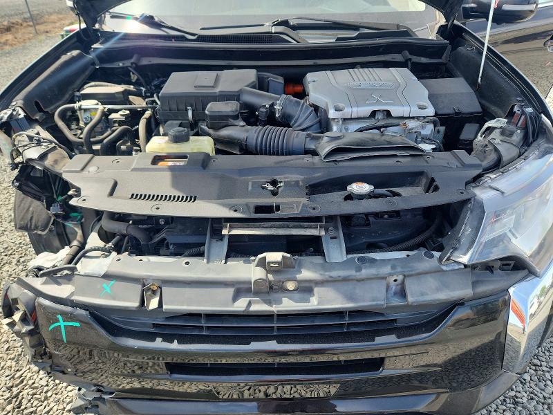53014106 :رقم المزاد ، JA4J24A57JZ032046 vin ، 2018 Mitsubishi Outlander مزاد بيع