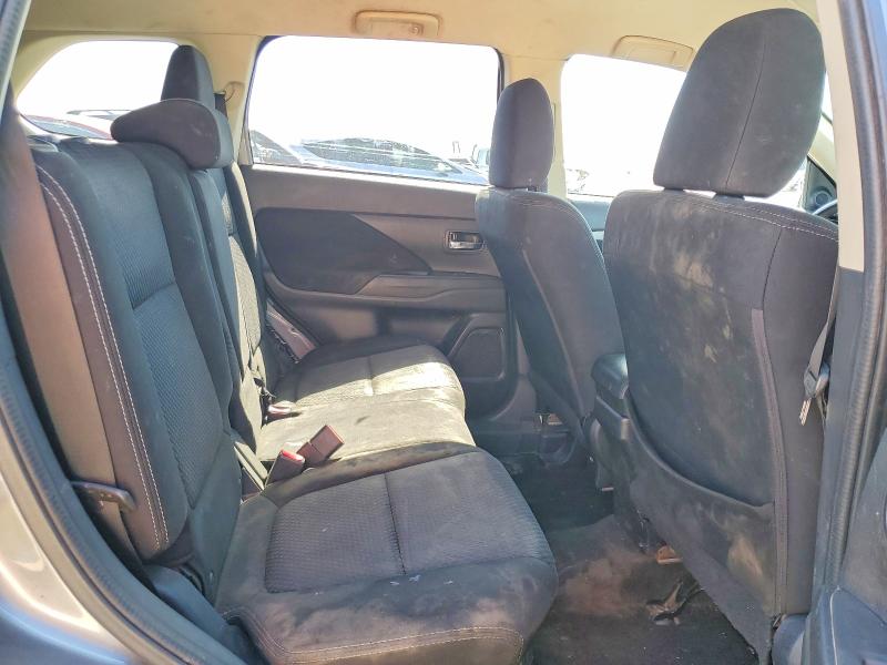 Продажа на аукционе авто 2018 Mitsubishi Outlander, vin: JA4AD3A3XJJ001780, номер лота: 54754376