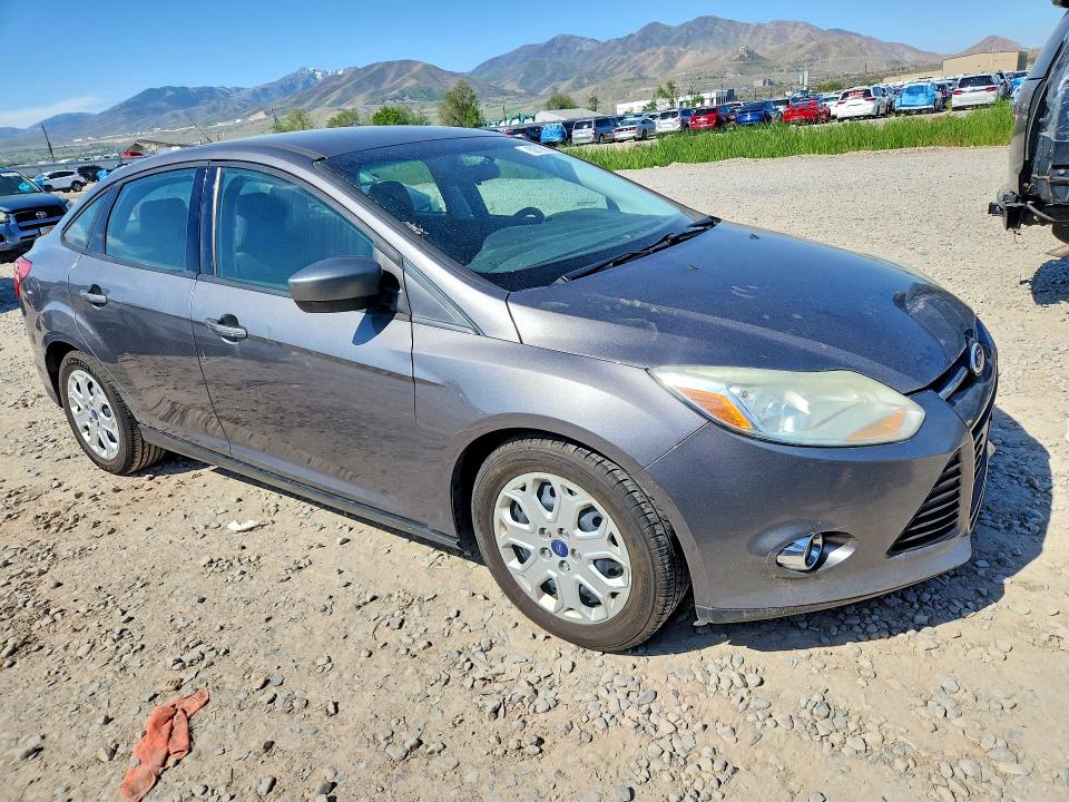 52718196 :رقم المزاد ، 1FAHP3F20CL415644 vin ، 2012 Ford Focus مزاد بيع