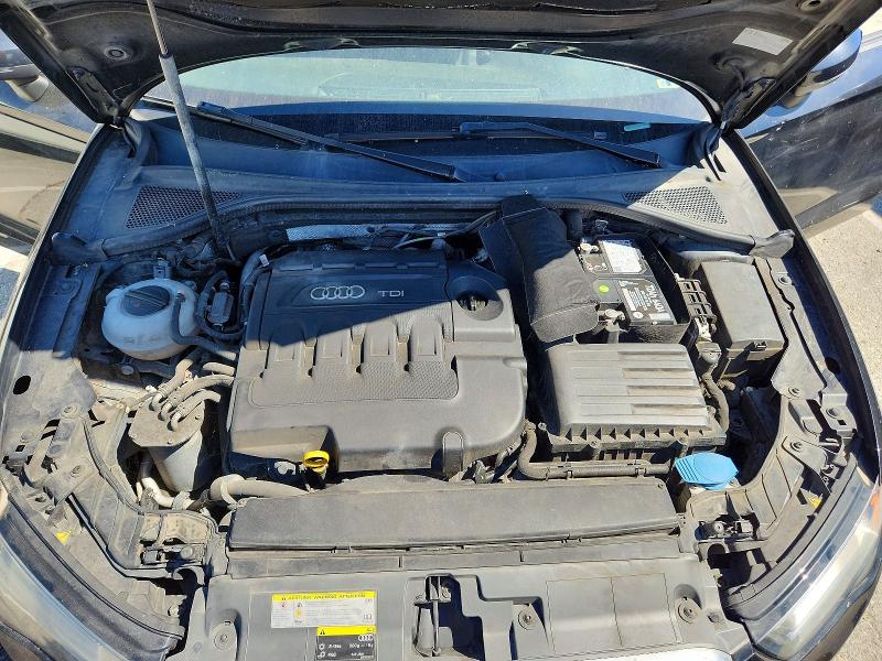 52176816 :رقم المزاد ، WAUAJGFF3F1101524 vin ، 2015 Audi A3 مزاد بيع