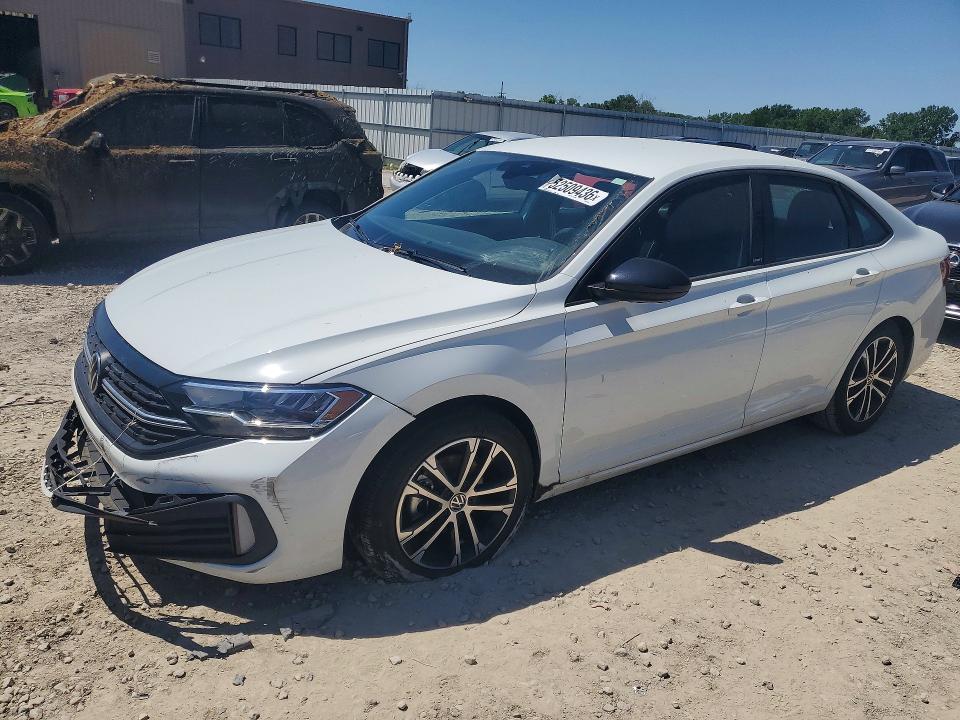 Auction sale of the 2024 Volkswagen Jetta, vin: 3VWBM7BU1RM026572, lot number: 52509436