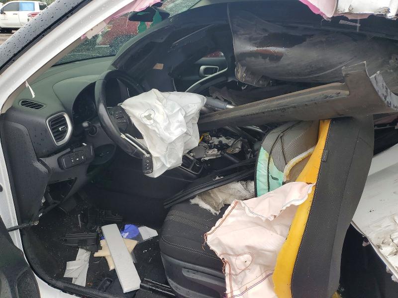2021 Hyundai Venue მანქანა იყიდება აუქციონზე, vin: KMHRC8A30MU102964, აუქციონის ნომერი: 54704576