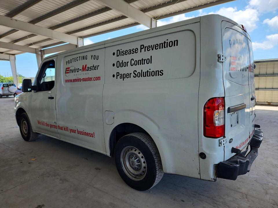 52837806 :رقم المزاد ، 1N6BF0KM9HN800458 vin ، 2017 Nissan Nv 2500 مزاد بيع