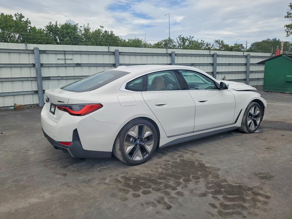 2025 Bmw I4 მანქანა იყიდება აუქციონზე, vin: WBY23HD06SFV61214, აუქციონის ნომერი: 55374526