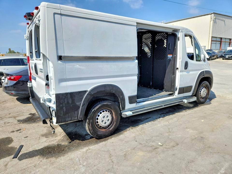 53412576 :رقم المزاد ، 3C6LRVVGXSE542567 vin ، 2025 Ram Promaster 2500 مزاد بيع
