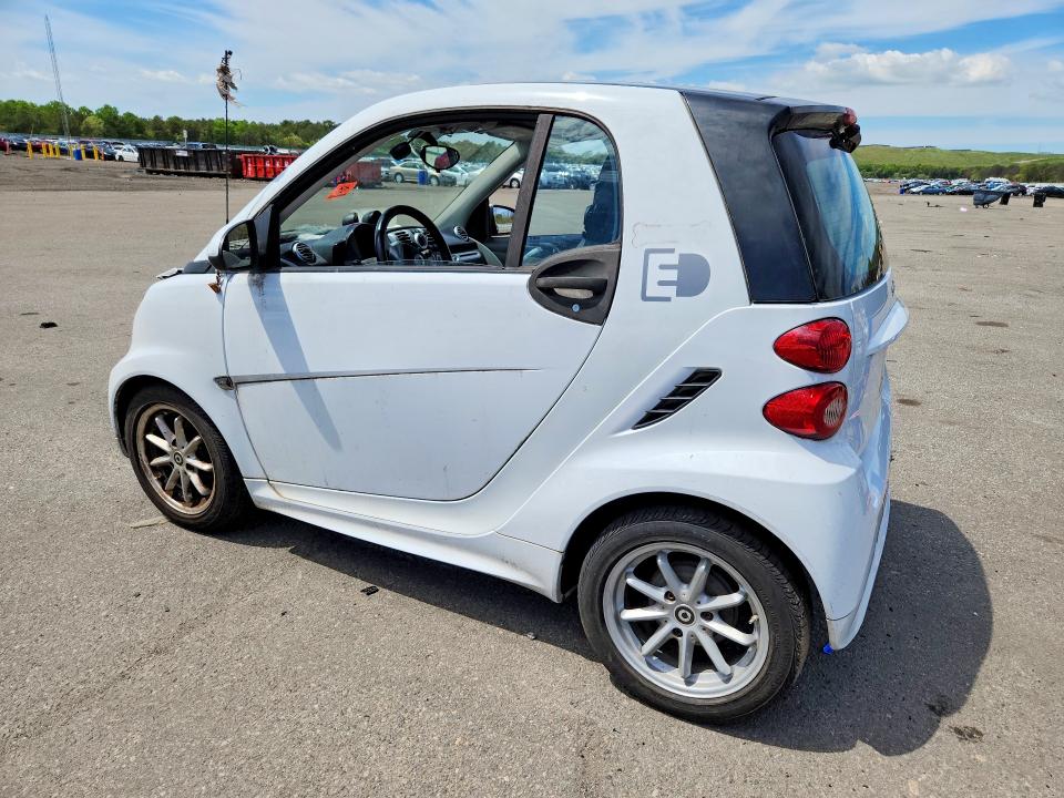 2016 Smart Fortwo მანქანა იყიდება აუქციონზე, vin: WMEEJ9AA1GK842182, აუქციონის ნომერი: 54584686