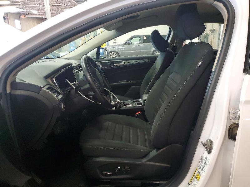 55073296 :رقم المزاد ، 3FA6P0T9XLR170537 vin ، 2020 Ford Fusion مزاد بيع