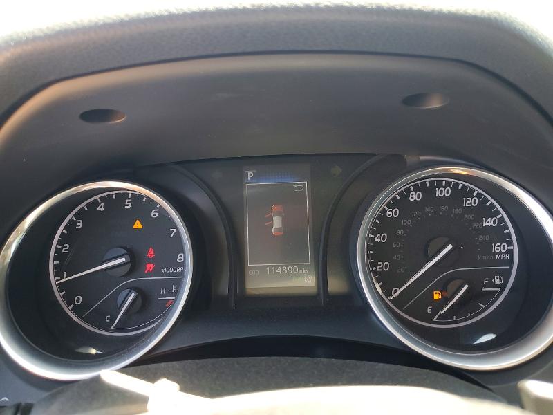 53626986 :رقم المزاد ، 4T1B11HK3JU528462 vin ، 2018 Toyota Camry مزاد بيع