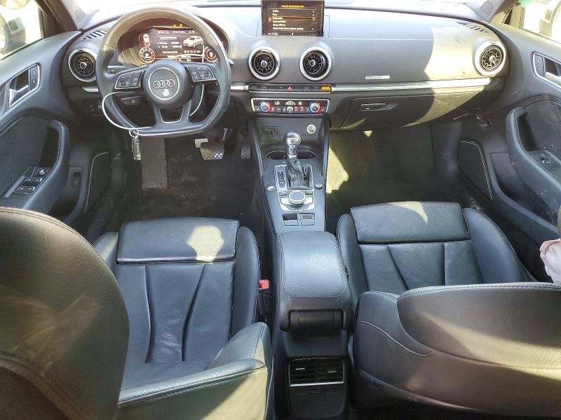 53122806 :رقم المزاد ، WAUJ8GFF0J1011249 vin ، 2018 Audi A3 مزاد بيع
