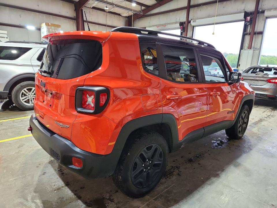 Продаж на аукціоні авто 2018 Jeep Renegade, vin: ZACCJBCB3JPG96822, номер лоту: 54268696