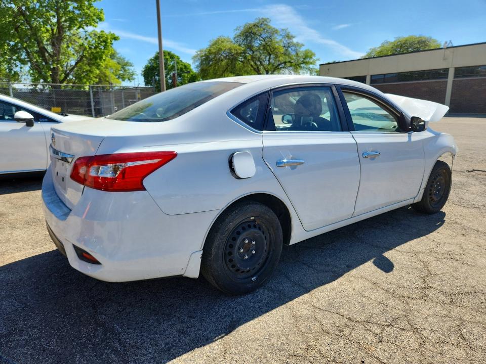 54074526 :رقم المزاد ، 3N1AB7AP0HY245808 vin ، 2017 Nissan Sentra مزاد بيع