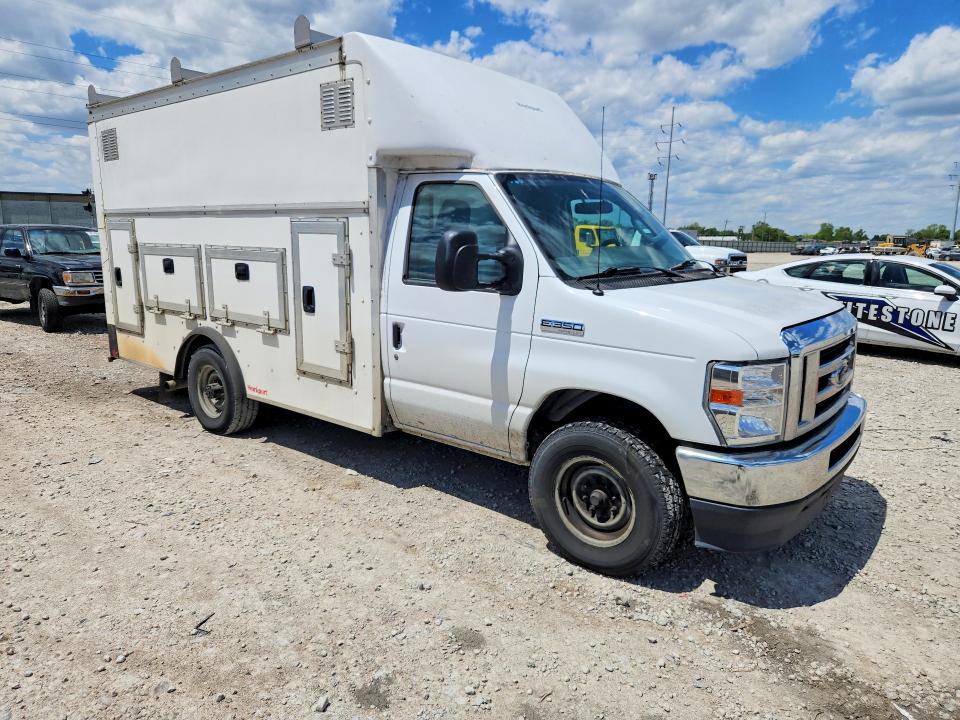 2021 Ford E350 მანქანა იყიდება აუქციონზე, vin: 1FDWE3FN9MDC35006, აუქციონის ნომერი: 50277396