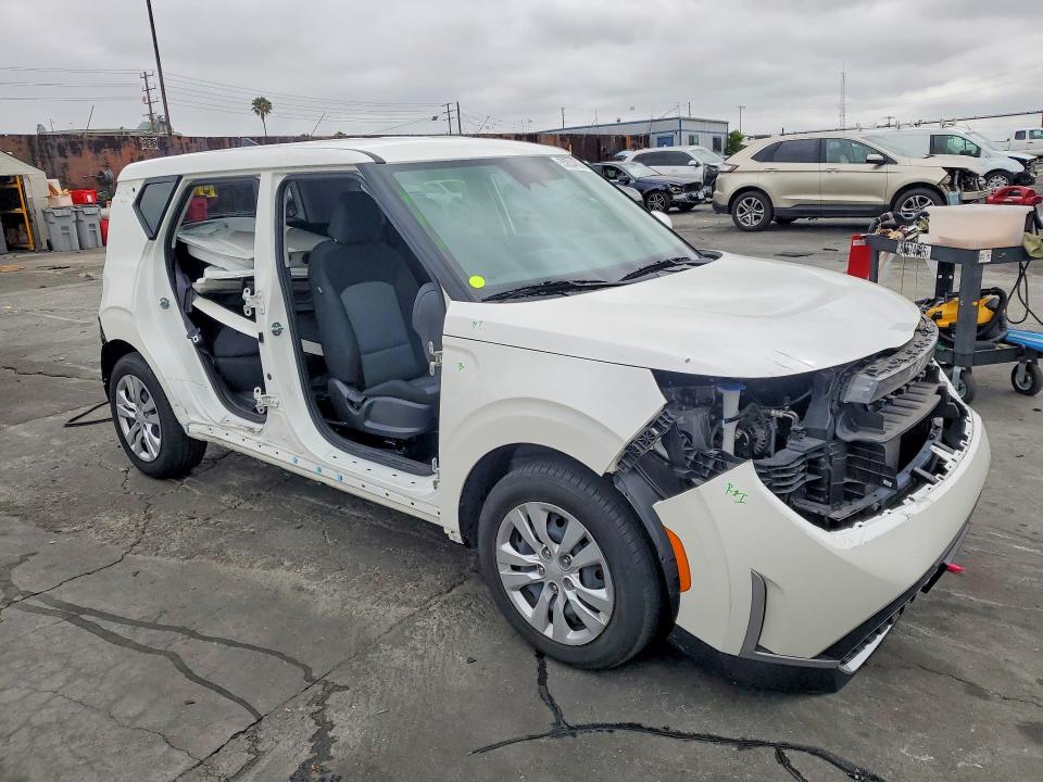 Продажа на аукционе авто 2023 Kia Soul, vin: KNDJ23AU7P7875563, номер лота: 53634886