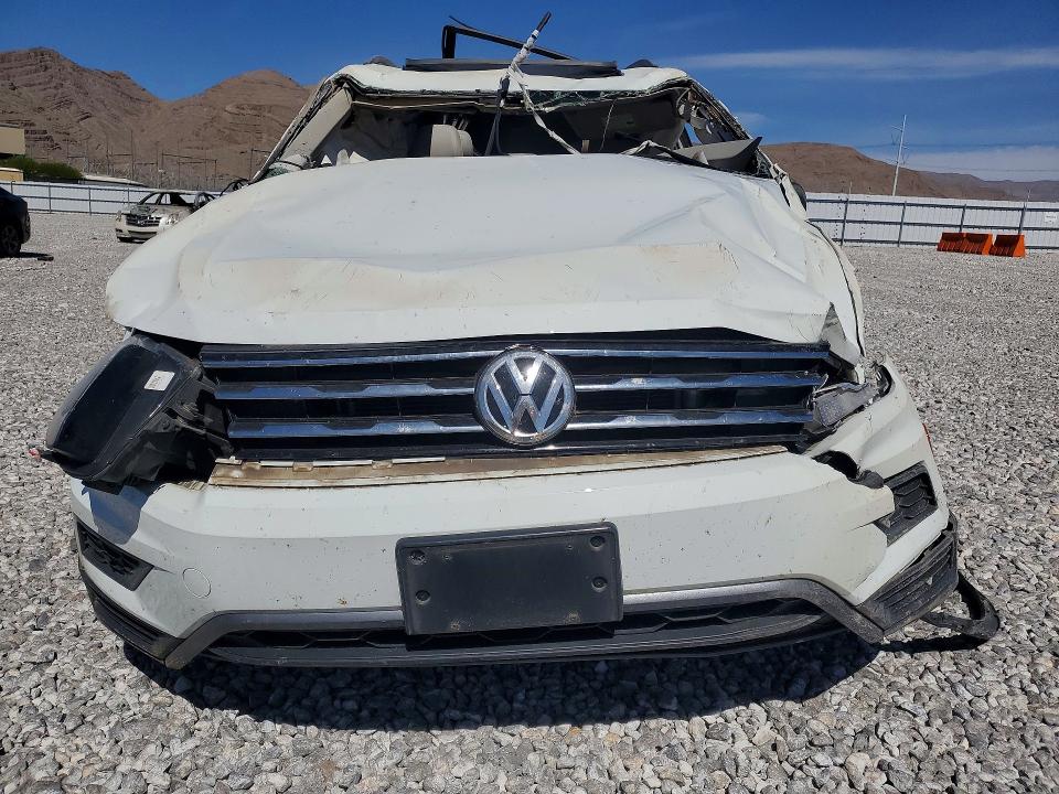 54892526 :رقم المزاد ، 3VV3B7AX7MM057313 vin ، 2021 Volkswagen Tiguan مزاد بيع
