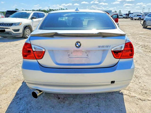 Продажа на аукционе авто 2006 Bmw 325, vin: WBAVB13526PT14808, номер лота: 53302566