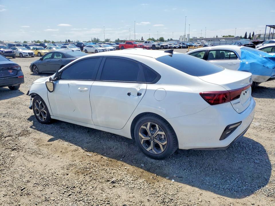 2021 Kia Forte მანქანა იყიდება აუქციონზე, vin: 3KPF24AD9ME391210, აუქციონის ნომერი: 52364946