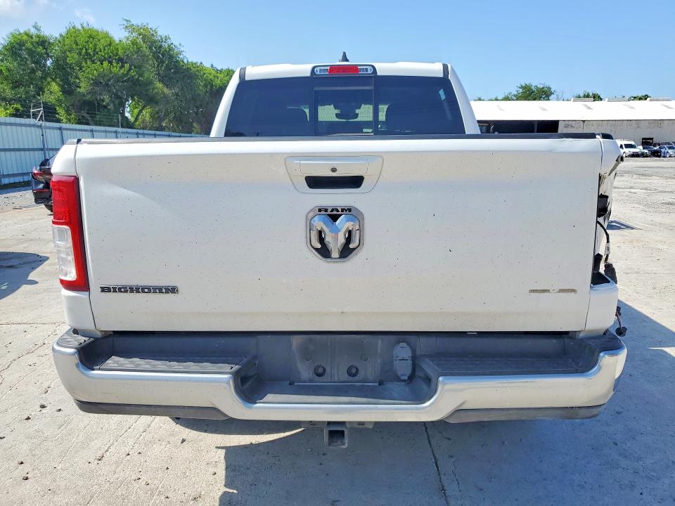 54644996 :رقم المزاد ، 1C6RREFG6NN451885 vin ، 2022 Ram 1500 مزاد بيع