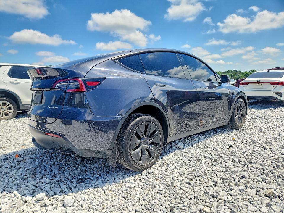 53758786 :رقم المزاد ، 7SAYGDEE0SF298910 vin ، 2025 Tesla Model Y مزاد بيع