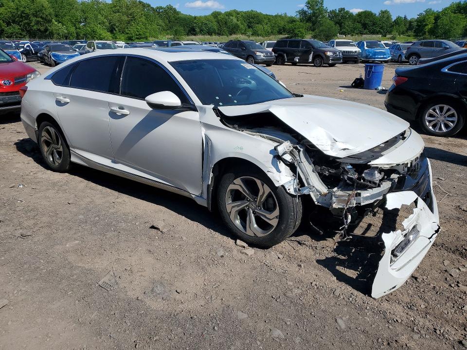 55276756 :رقم المزاد ، 1HGCV1F51JA234183 vin ، 2018 Honda Accord مزاد بيع