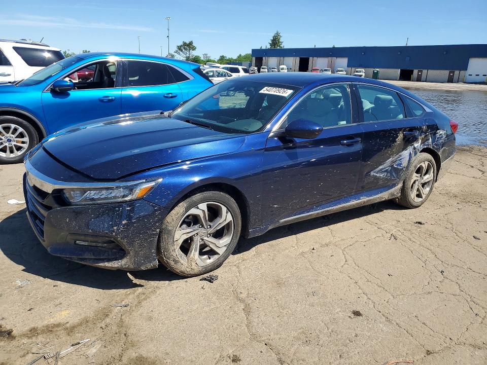 2018 Honda Accord მანქანა იყიდება აუქციონზე, vin: 1HGCV1F48JA119197, აუქციონის ნომერი: 54070926