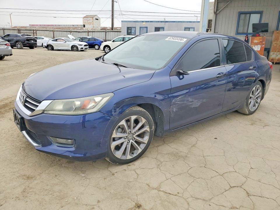52933496 :رقم المزاد ، 1HGCR2F55FA044310 vin ، 2015 Honda Accord مزاد بيع