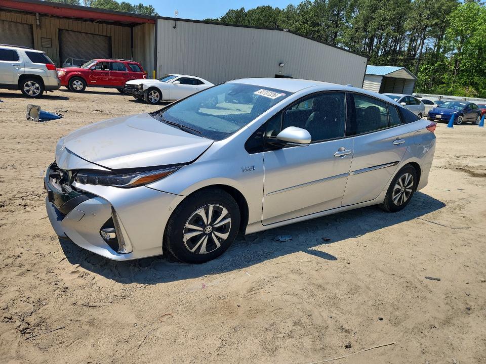 2017 Toyota Prius Prime მანქანა იყიდება აუქციონზე, vin: JTDKARFPXH3005828, აუქციონის ნომერი: 53737226