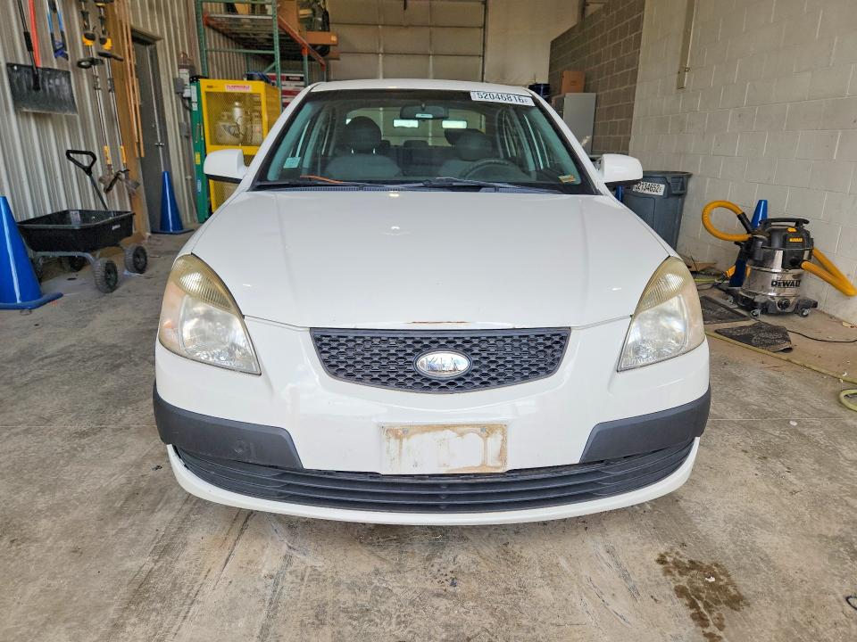 2009 Kia Rio მანქანა იყიდება აუქციონზე, vin: KNADE223196496052, აუქციონის ნომერი: 52046816