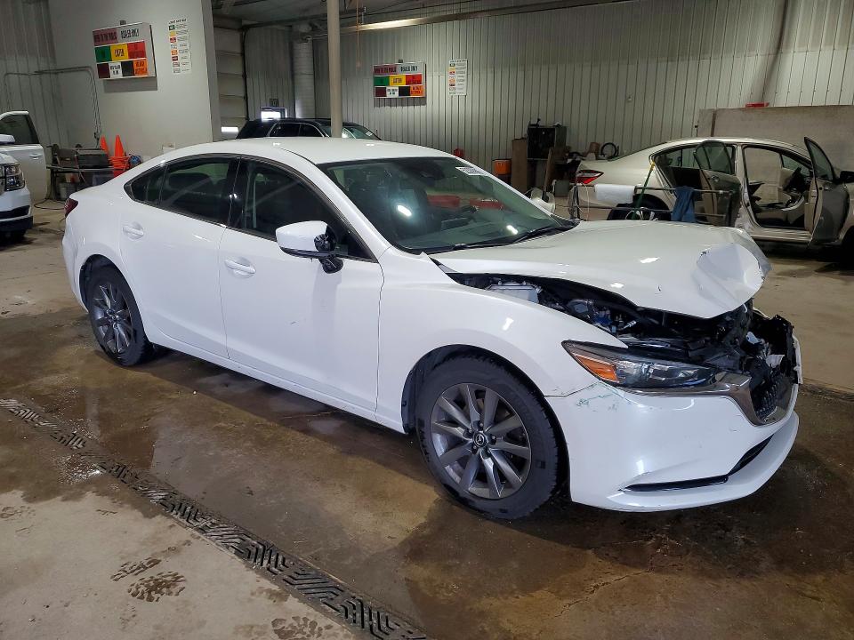 Продаж на аукціоні авто 2018 Mazda 6, vin: JM1GL1UM2J1336687, номер лоту: 52309906