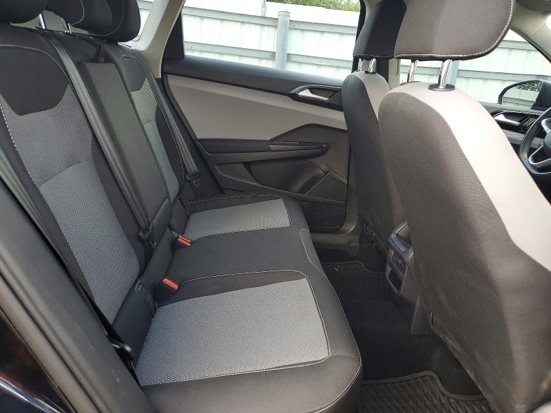 54864786 :رقم المزاد ، 3VVCX7B28NM031342 vin ، 2022 Volkswagen Taos مزاد بيع