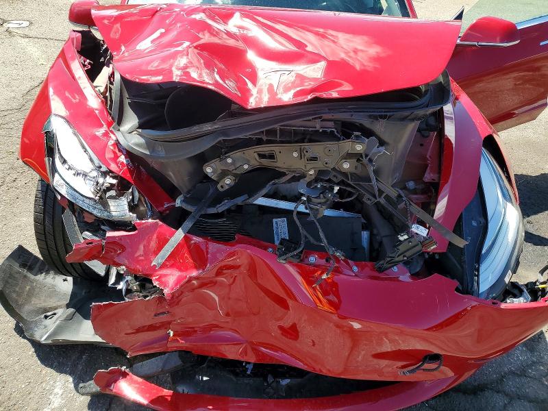 51942546 :رقم المزاد ، 5YJ3E1EB1JF119905 vin ، 2018 Tesla Model 3 مزاد بيع