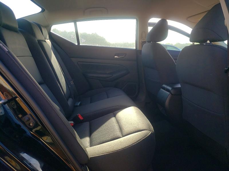 53043376 :رقم المزاد ، 1N4BL4BV6KC215244 vin ، 2019 Nissan Altima مزاد بيع