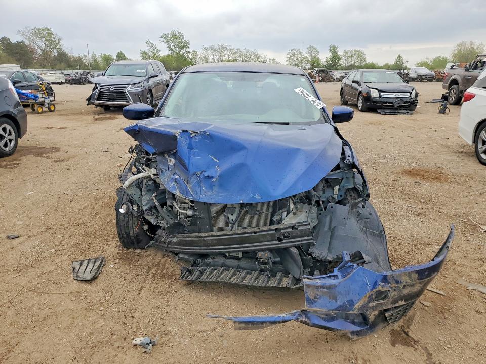 53071056 :رقم المزاد ، 3N1AB7AP9JY215227 vin ، 2018 Nissan Sentra مزاد بيع