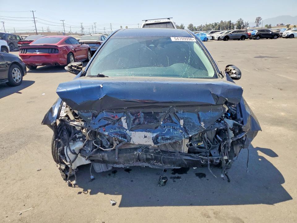 54709996 :رقم المزاد ، 2T1BURHE1KC128824 vin ، 2019 Toyota Corolla مزاد بيع