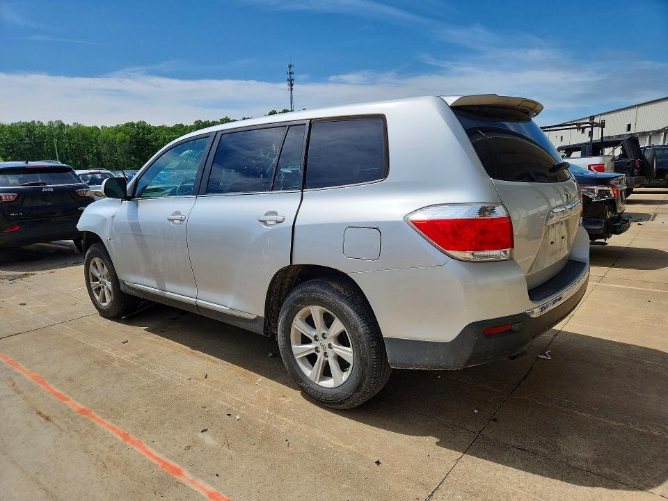 52484246 :رقم المزاد ، 5TDZK3EH2DS090997 vin ، 2013 Toyota Highlander مزاد بيع