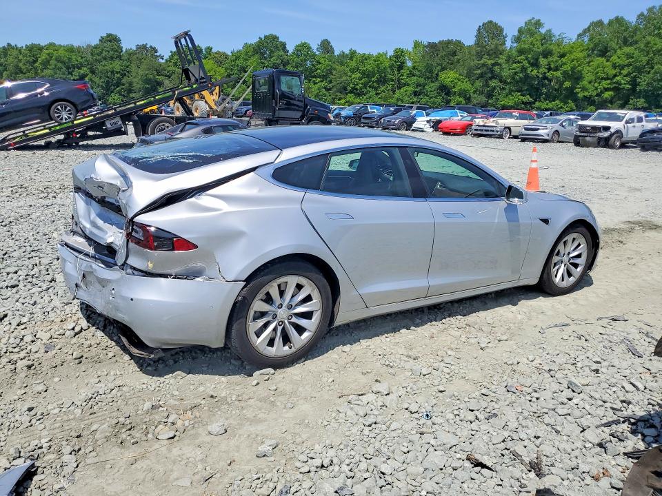 Продажа на аукционе авто 2017 Tesla Model S, vin: 5YJSA1E20HF199716, номер лота: 55565096