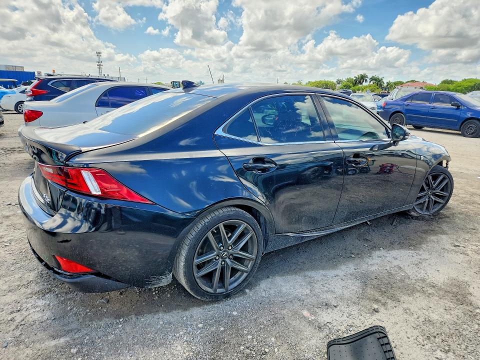 53692596 :رقم المزاد ، JTHBF1D24F5067767 vin ، 2015 Lexus Is مزاد بيع