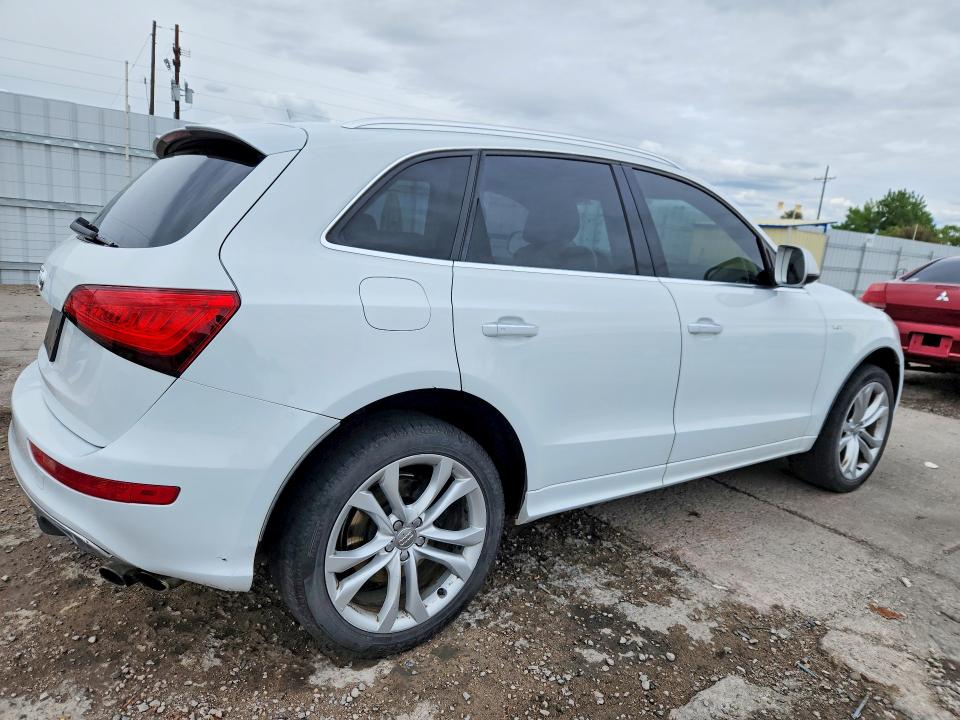 Продажа на аукционе авто 2015 Audi Sq5, vin: WA1CGAFP4FA027153, номер лота: 54840016